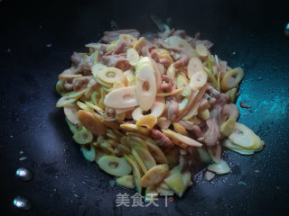 春季时令菜：竹笋。低脂餐的优选！的做法步骤：3