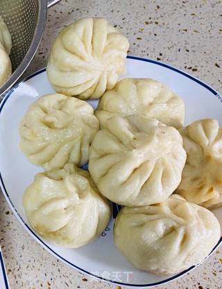 三色肉馅儿包的做法步骤：6