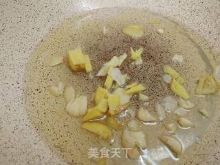 洋葱炒鲳鱼鲞的做法步骤：4
