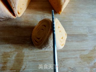 南瓜花卷的做法步骤：14