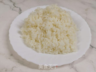 蔬菜牛肉炒饭的做法步骤：4