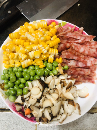 腊味饭的做法步骤：1