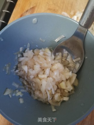 菠菜馅包子的做法步骤：3