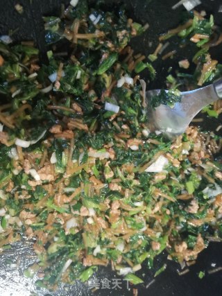 菠菜馅包子的做法步骤：5