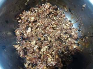 香菇酱肉包的做法步骤：4