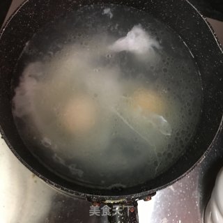 紫菜鸡蛋汤的做法步骤：4