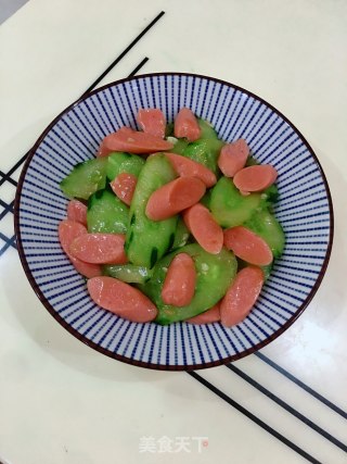青瓜炒火腿肠的做法步骤：8