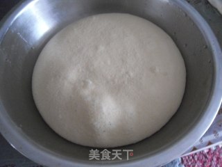 四股辫子面包的做法步骤：3