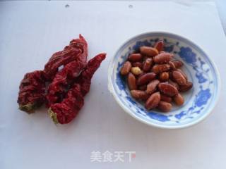 酥香红辣椒的做法步骤：1