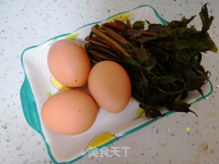 香椿炒鸡蛋的做法步骤：1