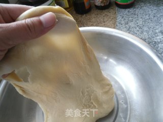 五股辫子面包的做法步骤：2