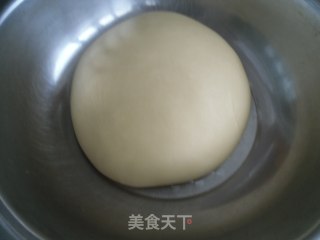 五股辫子面包的做法步骤：3