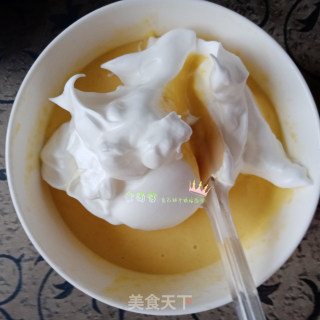 完美不塌陷的蒸锅蒸8寸戚风蛋糕 详细步骤的做法步骤：8