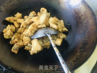 黄焖鱼的做法步骤：8