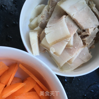 肉片蒜苔炒木耳的做法步骤：3