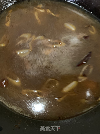 酱焖黄辣丁的做法步骤：5