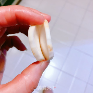 牛肉蒸鸡腿菇盒子的做法步骤：3