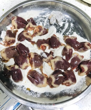 炸鸭心#肉菜#的做法步骤：7
