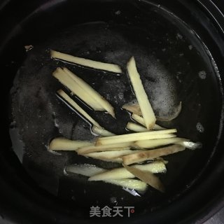 黄豆酱焖金线鱼的做法步骤：3
