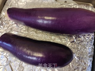 在家就能做的蒜香茄子，秒杀烧烤摊的做法步骤：1