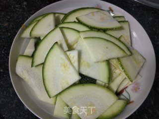 清炒南瓜的做法步骤：2