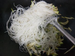 南瓜炒面的做法步骤：6