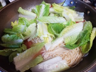 番茄鸡蛋面的做法步骤：9