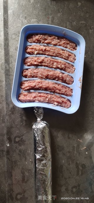 火腿肠的做法步骤：7