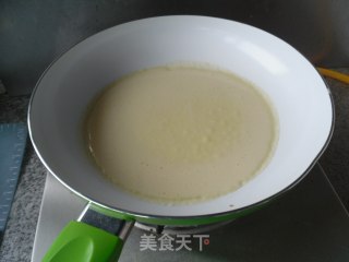 草莓班戟的做法步骤：7