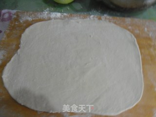 葱花油饼的做法步骤：4