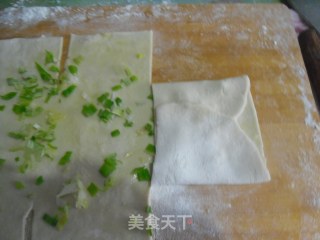 葱花油饼的做法步骤：6