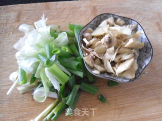 葱姜黄蚬子的做法步骤：3