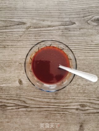 木耳烧豆腐的做法步骤：1