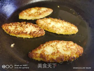 香煎鳕鱼的做法步骤：4