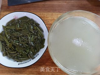 莼菜豆腐汤的做法步骤：3