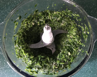 苜蓿鸡肉包子的做法步骤：8