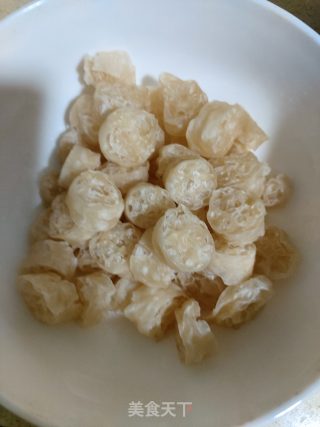酸辣面藕的做法步骤：1