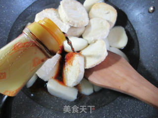 圆素鸡烧洋芋艿的做法步骤：6