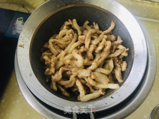 鱼香肉丝的做法步骤：6