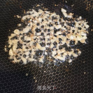 蒜蓉蕃薯叶的做法步骤：2