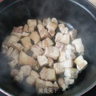 家庭版红烧肉的做法步骤：6