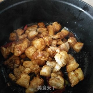 家庭版红烧肉的做法步骤：8