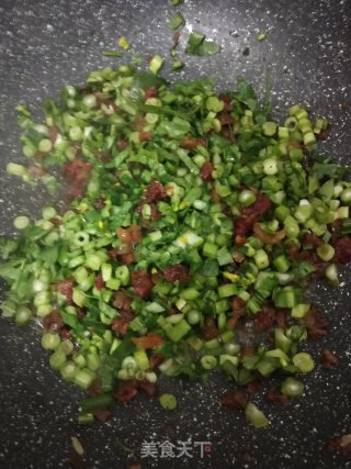 腊肠炒饭的做法步骤：6