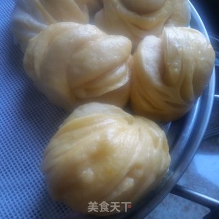 南瓜千层花卷的做法步骤：10