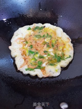 鸡蛋磷虾炒辣椒的做法步骤：5