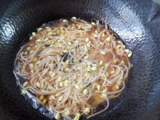 本真味道~黄豆芽炒韭菜的做法步骤：4