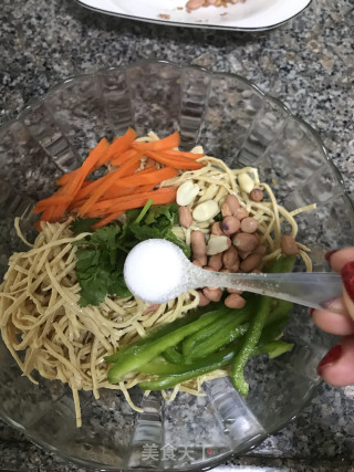 凉拌云丝的做法步骤：4