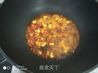 啤酒闷豌豆肥肠的做法步骤：5