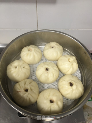 豆沙包的做法步骤：11
