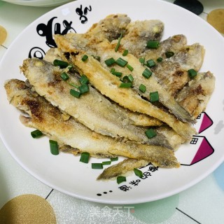 香煎杂鱼的做法步骤：8
